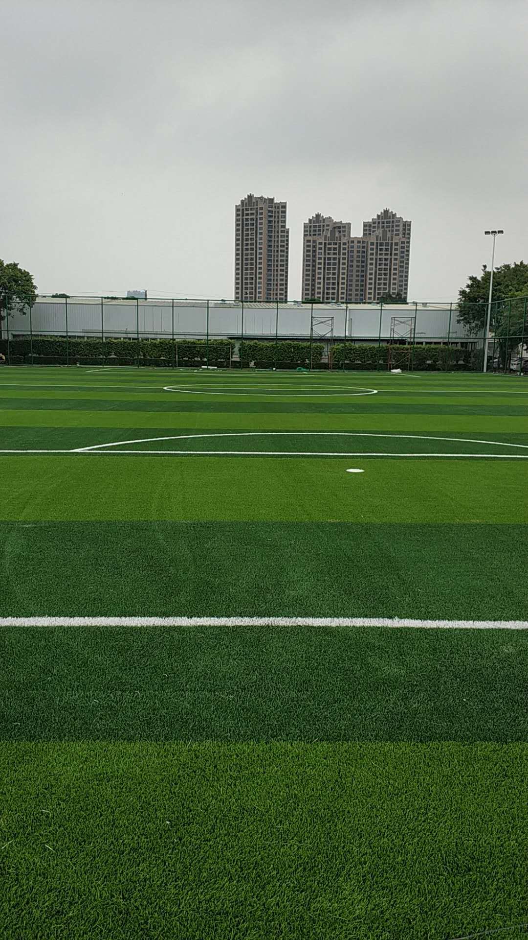 佛山順德美的空調工廠足球場地